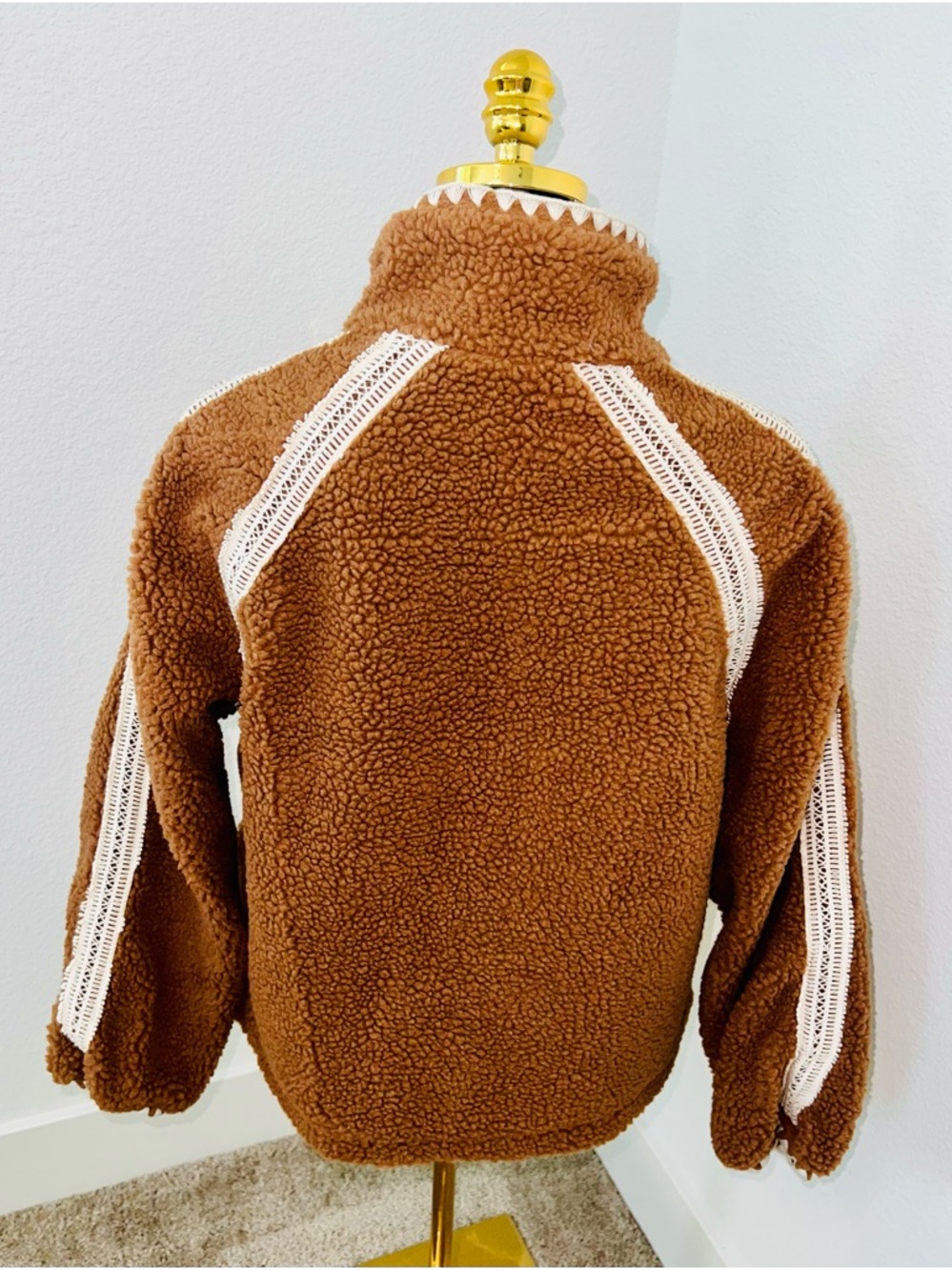 And Now This Sherpa Jacket Brown Cream Crochet Trim Cozy Fleece Zip NWT - Picture 5 of 11